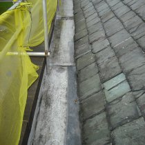 Koryto odpływowe naprawione przy pomocy materiału Belzona 3111 (Flexible Membrane)