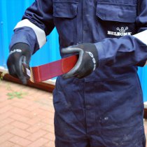 Doskonała elastyczność materiału Belzona 4361 potwierdzona testem Doskonała elastyczność materiału Belzona 4361 potwierdzona testem